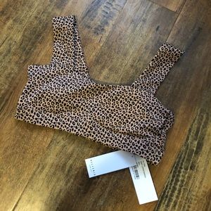 Allfenix leopard sports bra